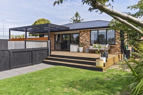 Photo of property in 50 Leander Street, Mount Maunganui, 3116