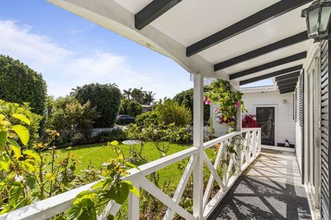Photo of property in 64 Kon Tiki Road, Whiritoa, Whangamata, 3691