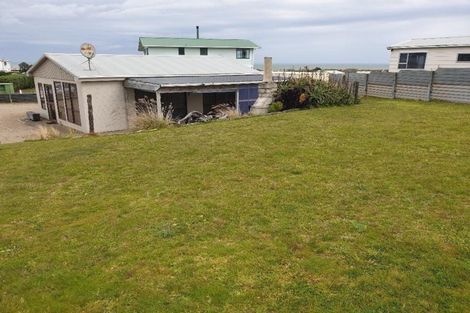 Photo of property in 38 Okiwa Terrace, Waiinu Beach, Whanganui, 4588