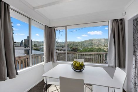 Photo of property in 65 Bird Grove, Stokes Valley, Lower Hutt, 5019