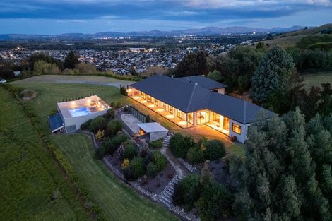 Photo of property in 124 Puketapu Road, Taradale, Napier, 4112