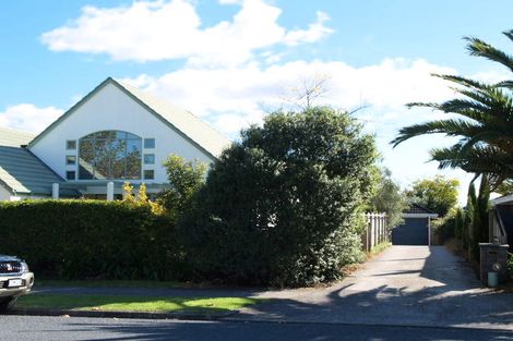 Photo of property in 7 Tarnica Road, Northpark, Auckland, 2013