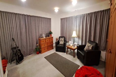 Photo of property in 3 Adkin Avenue, Levin, 5510