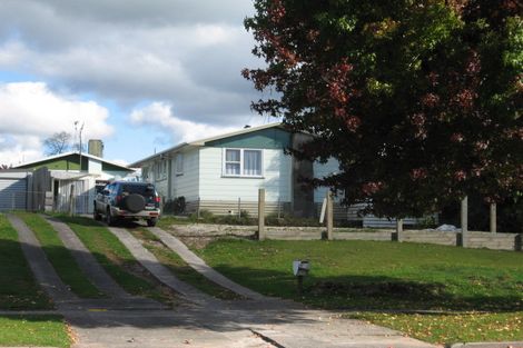 Photo of property in 211 Balmoral Drive, Tokoroa, 3420