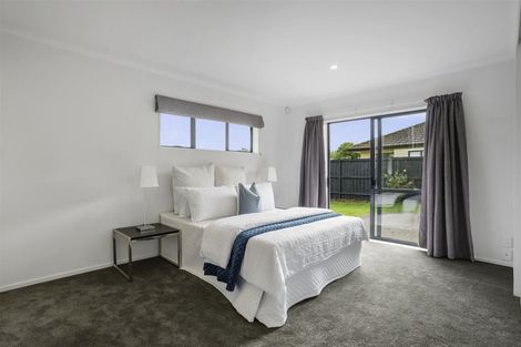 Photo of property in 34 Sandwick Drive, Weymouth, Auckland, 2103