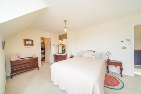 Photo of property in 35 Wanganui Road, Marton, 4710