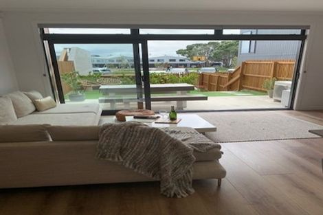 Photo of property in 7 Hudson Bay Road, Hobsonville, Auckland, 0616