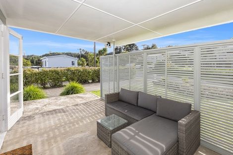 Photo of property in 51 Memorial Drive, Parahaki, Whangarei, 0112