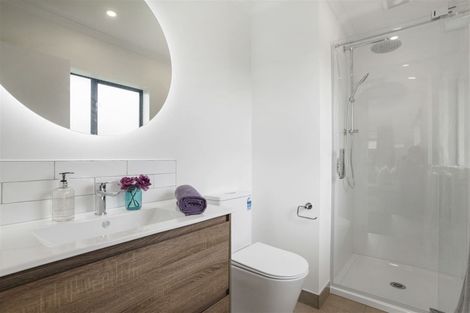 Photo of property in 34 Sandwick Drive, Weymouth, Auckland, 2103