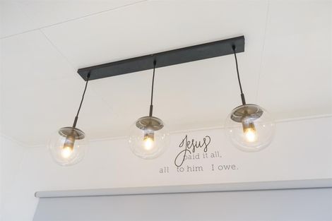 Photo of property in 35 Wanganui Road, Marton, 4710