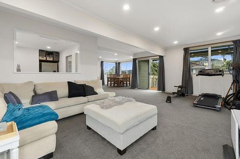 Photo of property in 3 Shale Avenue, Massey, Auckland, 0614