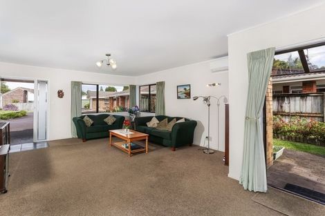 Photo of property in 2/15 Don Street, Papakura, 2110