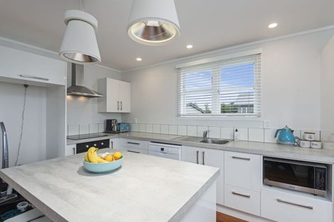 Photo of property in 32 Stanway Road, Halcombe, Feilding, 4779