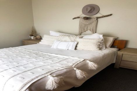 Photo of property in 27 Gowing Drive, Meadowbank, Auckland, 1072