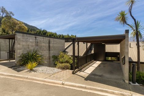 Photo of property in Alpine Meadows Apartments, 135g Fernhill Road, Fernhill, Queenstown, 9300