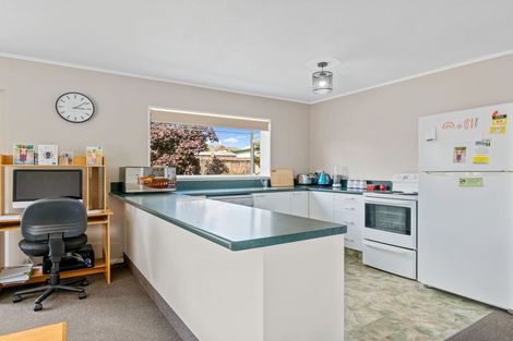 Photo of property in 15 Wishart Crescent, Cromwell, 9310