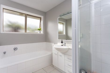 Photo of property in 28 Edward Stafford Avenue, Halswell, Christchurch, 8025