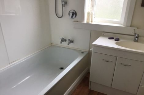 Photo of property in 378a Oxford Street, Levin, 5510