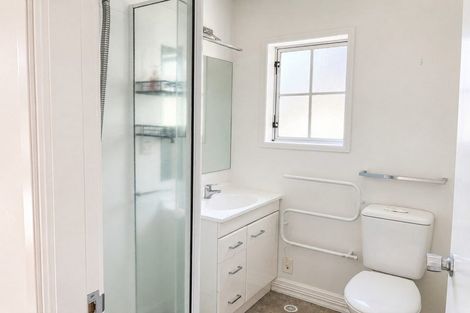 Photo of property in 11 Murphy Street, Thorndon, Wellington, 6011