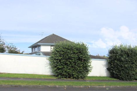 Photo of property in 2 Corokia Place, Totara Heights, Auckland, 2105