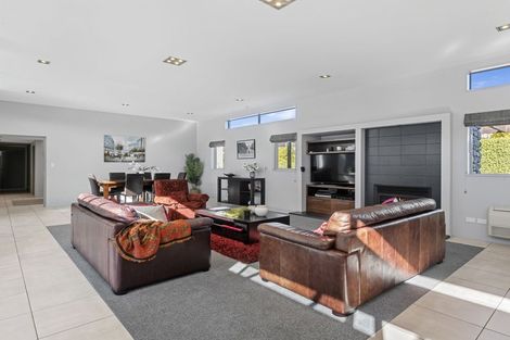 Photo of property in 21 Croftwood Lane, Harewood, Christchurch, 8051