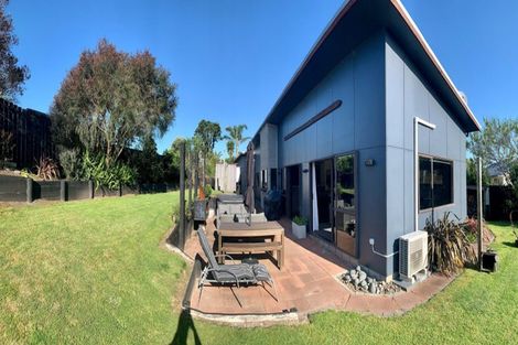 Photo of property in 47 Katerini Grove, Papamoa Beach, Papamoa, 3118