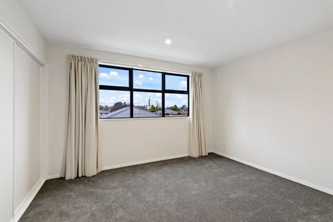 Photo of property in 4/61 Marshland Road, Shirley, Christchurch, 8061