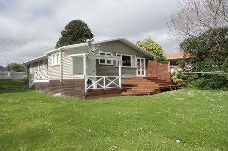 Photo of property in 38 Waipani Road, Te Atatu Peninsula, Auckland, 0610