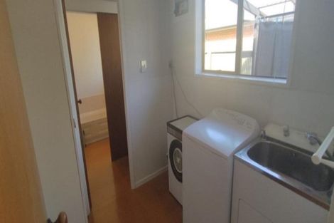 Photo of property in 8 Warner Place, Heathcote Valley, Christchurch, 8022