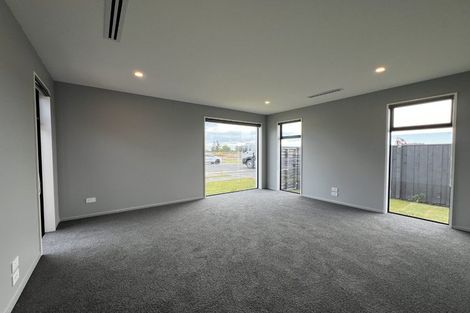 Photo of property in 119 Skibbereen Drive, Halswell, 8025