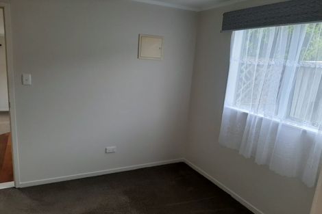 Photo of property in 11 Wykeham Place, Glenfield, Auckland, 0629