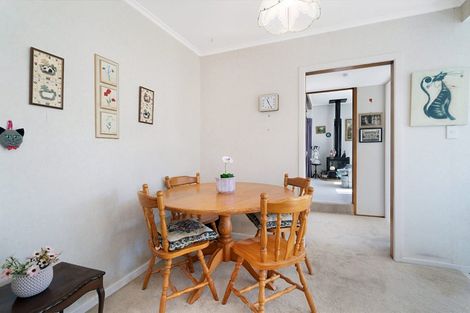 Photo of property in 12 Carter Road, Oratia, Auckland, 0604