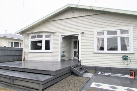Photo of property in 5 Vincent Street, Waterloo, Lower Hutt, 5011