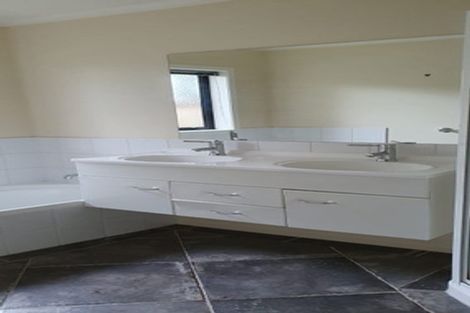 Photo of property in 29 Watkins Road, Cambridge, 3434