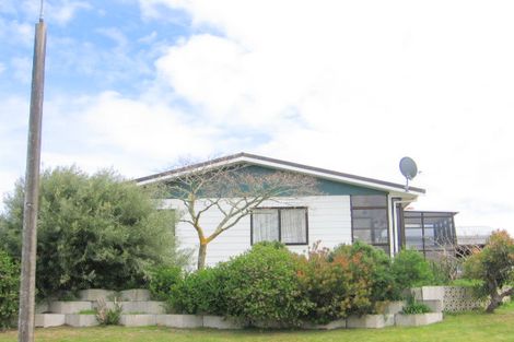 Photo of property in 10 Harrod Avenue, Foxton Beach, Foxton, 4815