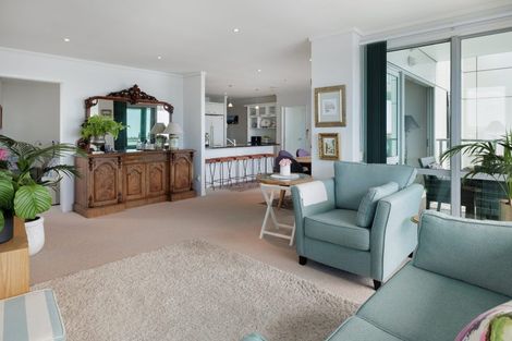 Photo of property in 12/72f Devonport Road, Tauranga, 3110