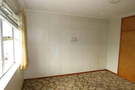 Photo of property in 52 Newcastle Street, Windsor, Invercargill, 9810