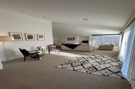 Photo of property in 1/195b Wairakei Road, Bryndwr, Christchurch, 8053