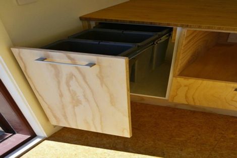 Photo of property in 9 Challis Place, Mount Pleasant, Christchurch, 8081