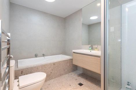 Photo of property in 23 William Calvert Drive, Swanson, Auckland, 0614