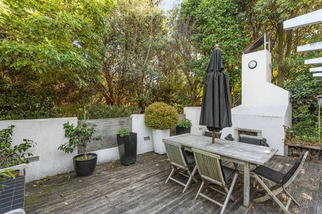 Photo of property in 22 Chilton Drive, Paraparaumu, 5032