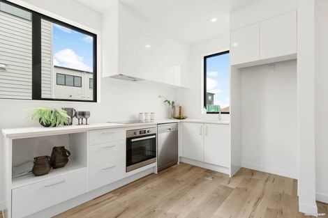 Photo of property in 12 Matakohe Road, Westgate, Auckland, 0814