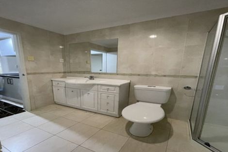 Photo of property in 3 Tellin Close, Massey, Auckland, 0614