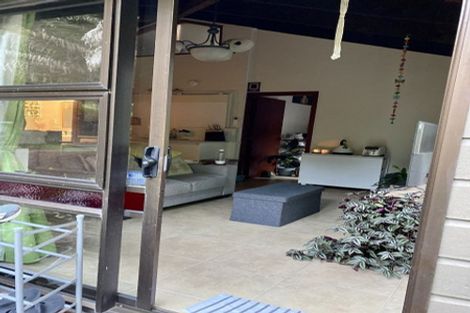 Photo of property in 20 Braemar Road, Castor Bay, Auckland, 0620