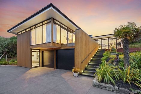 Photo of property in 144 Clifton Terrace, Clifton, Christchurch, 8081