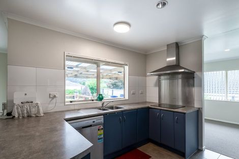 Photo of property in 54 Highfields Terrace, Henderson, Auckland, 0612