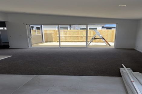 Photo of property in 16 Oioi Lane, Poike, Tauranga, 3112