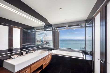 Photo of property in Quay Apartments, 108/283 Wakefield Quay, Stepneyville, Nelson, 7010