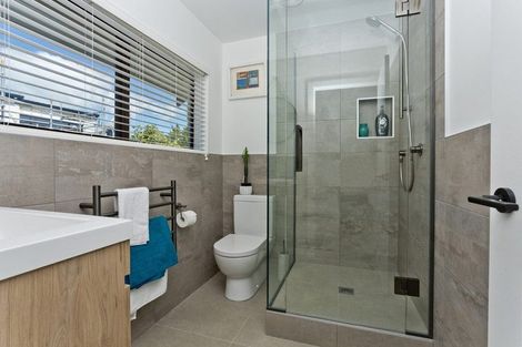 Photo of property in 1/34 Northboro Road, Hauraki, Auckland, 0622