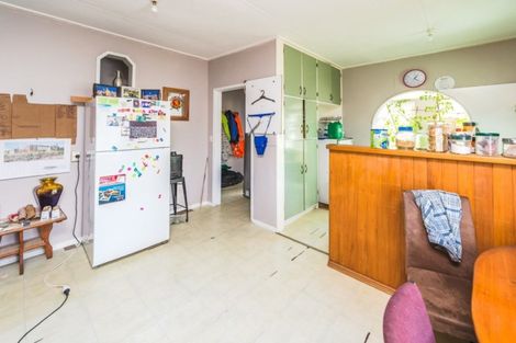 Photo of property in 150 Karaka Street, Castlecliff, Whanganui, 4501